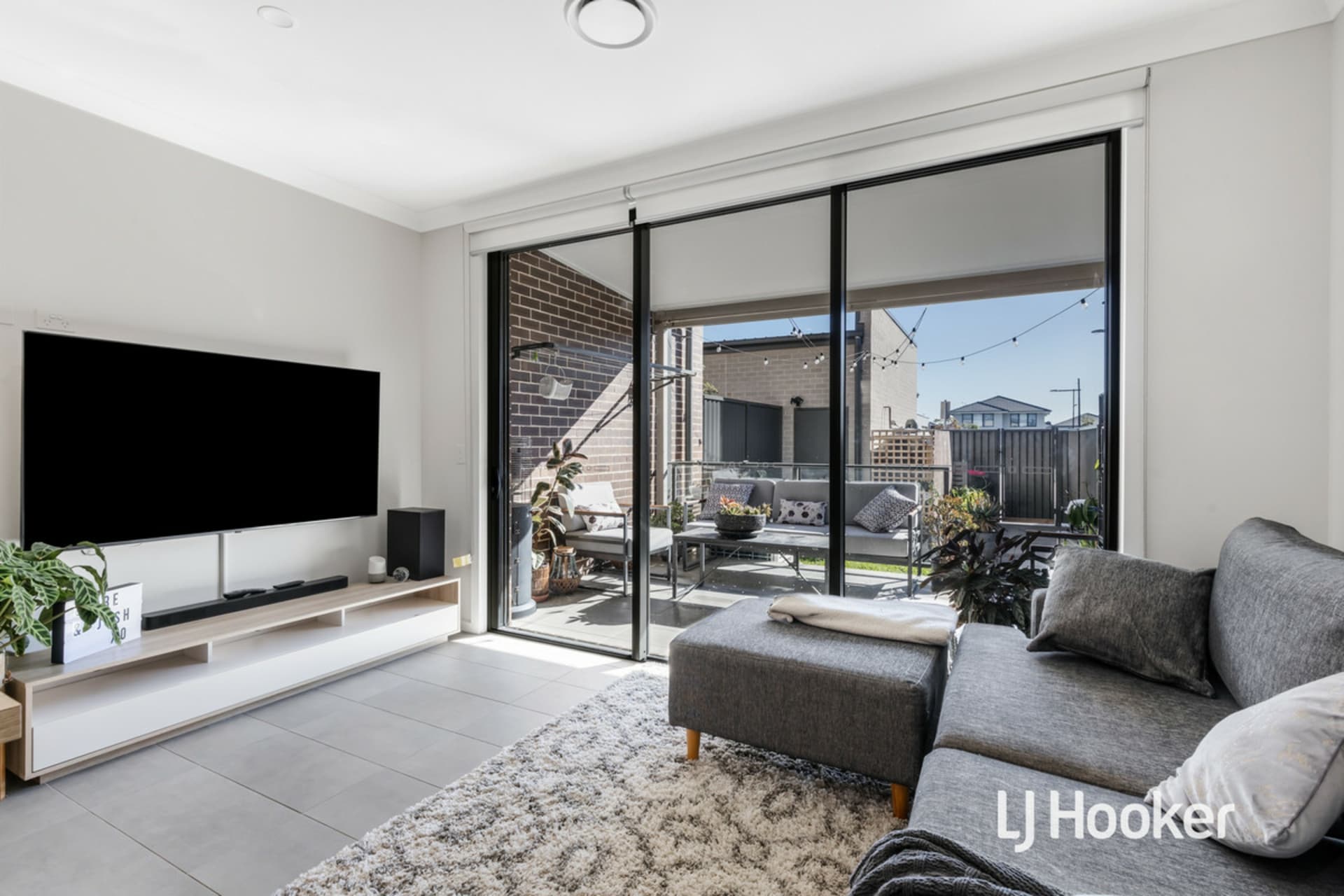 112 Elara Bvd, Marsden Park, Marsden Park - Thumbnail 4