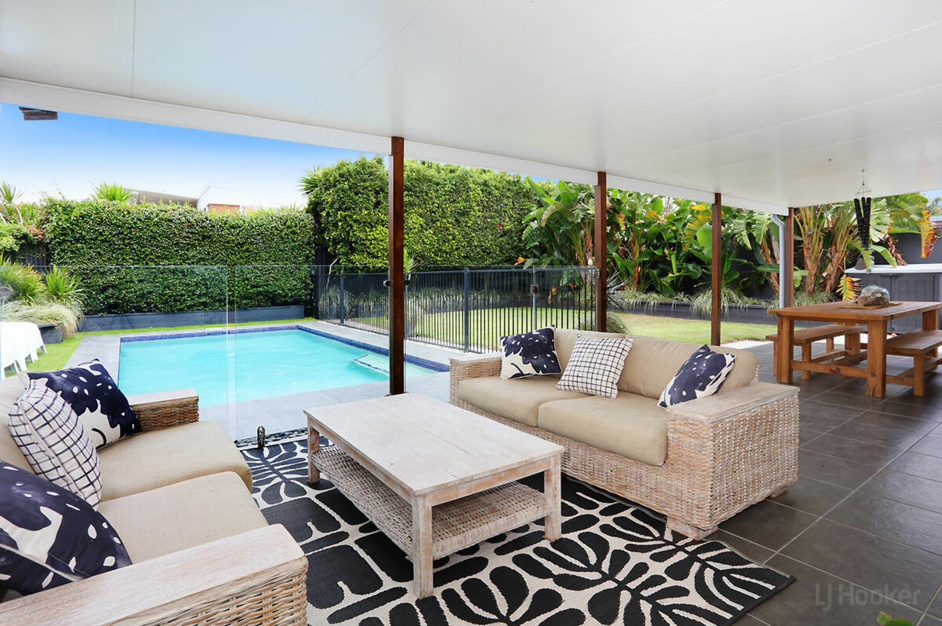 4 Clematis Avenue, Hollywell, Hollywell - Thumbnail 4