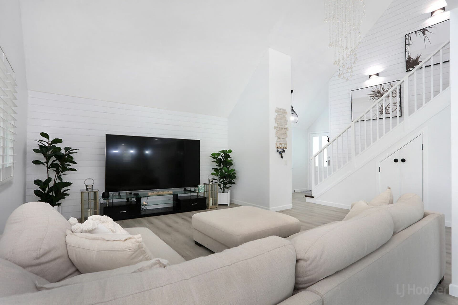 4 Clematis Avenue, Hollywell, Hollywell - Thumbnail 5