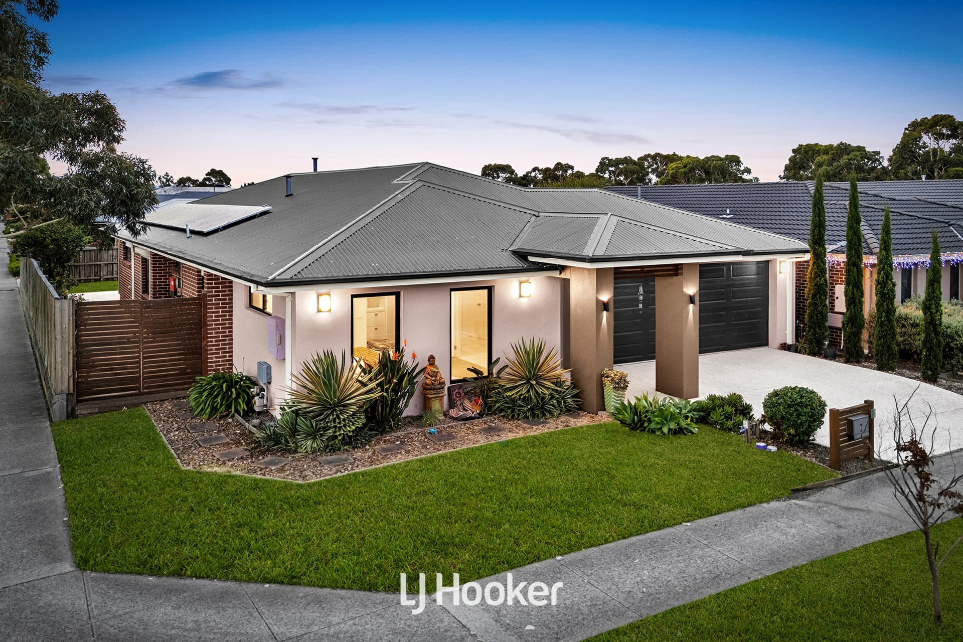 2 Blackledge Drive, Cranbourne East, Cranbourne East - Thumbnail 4