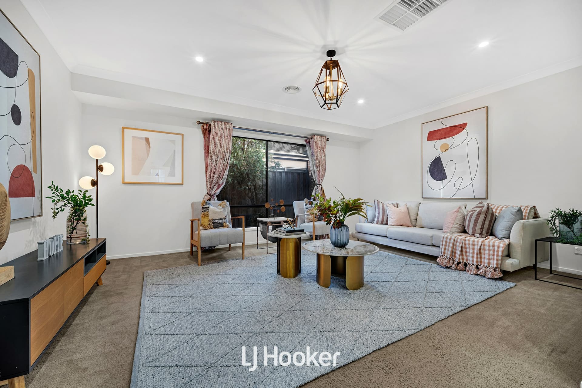 2 Blackledge Drive, Cranbourne East, Cranbourne East - Thumbnail 5