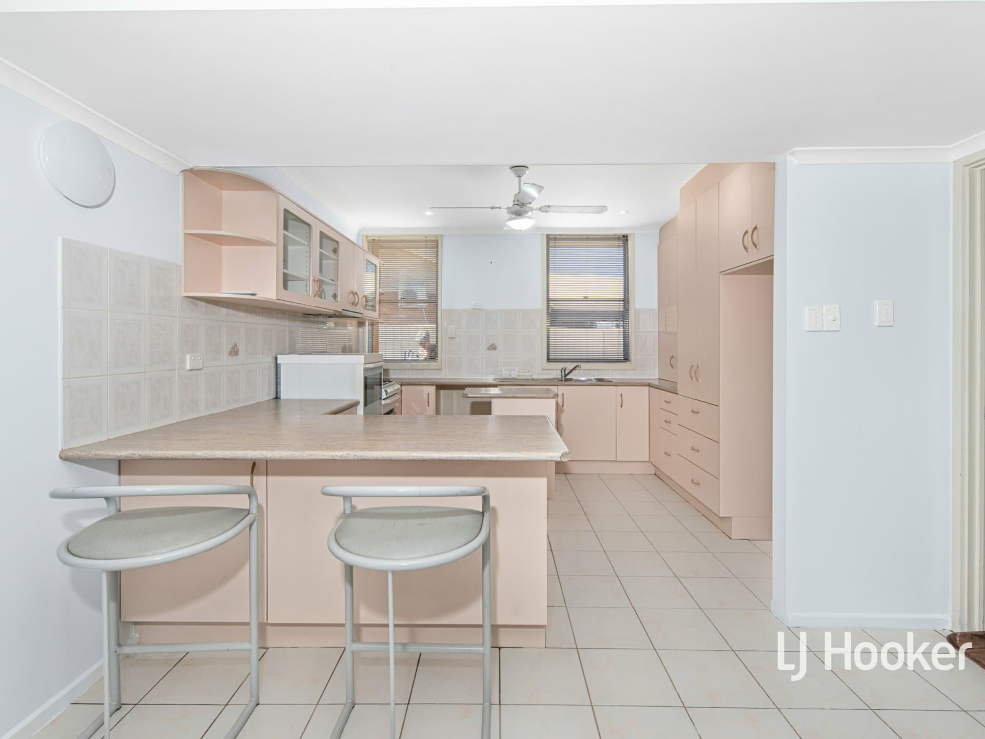 7 Irvine Crescent, Araluen, Araluen - Thumbnail 4