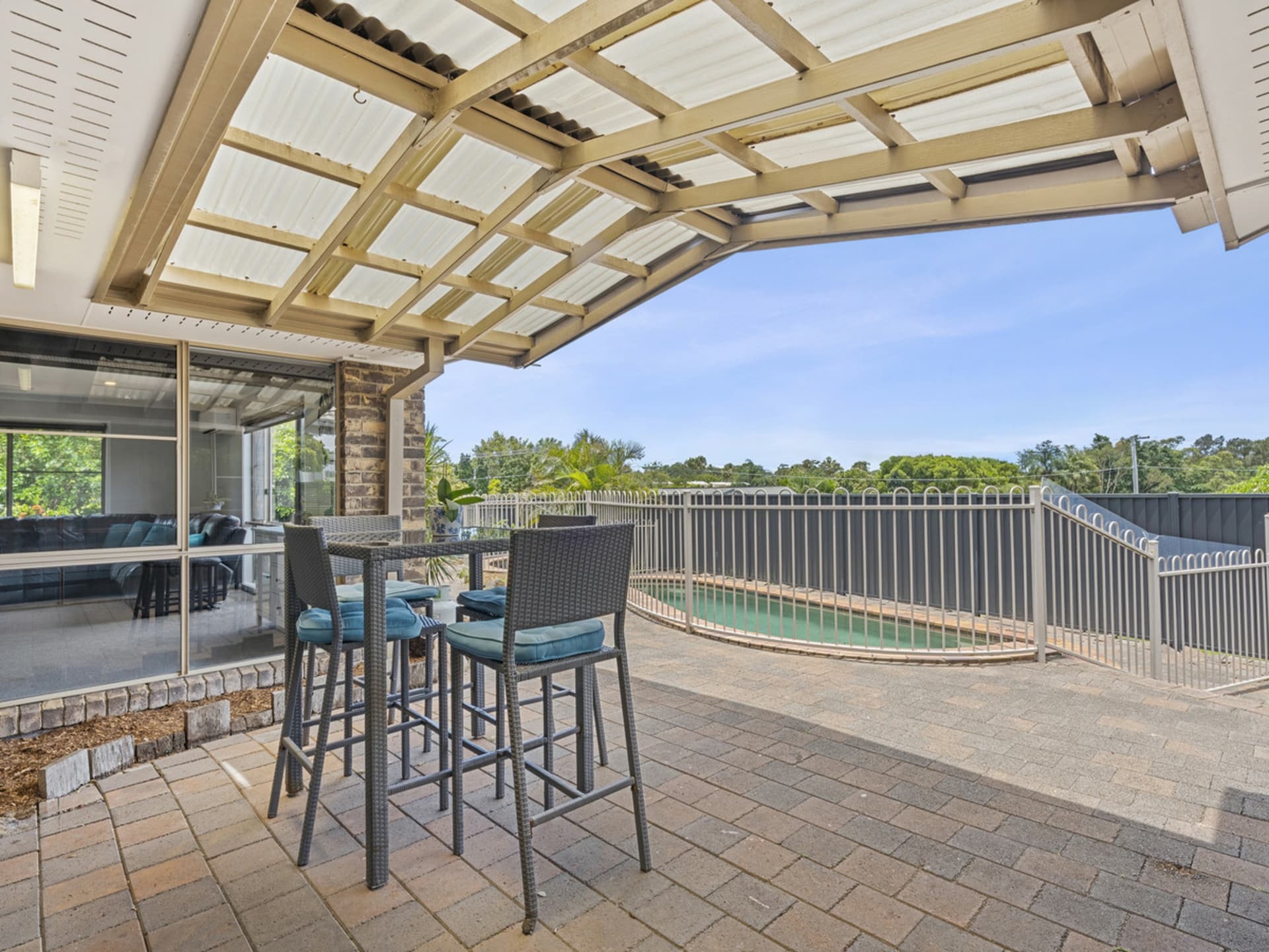 44 Babirra Street, Hope Island, Hope Island - Thumbnail 2