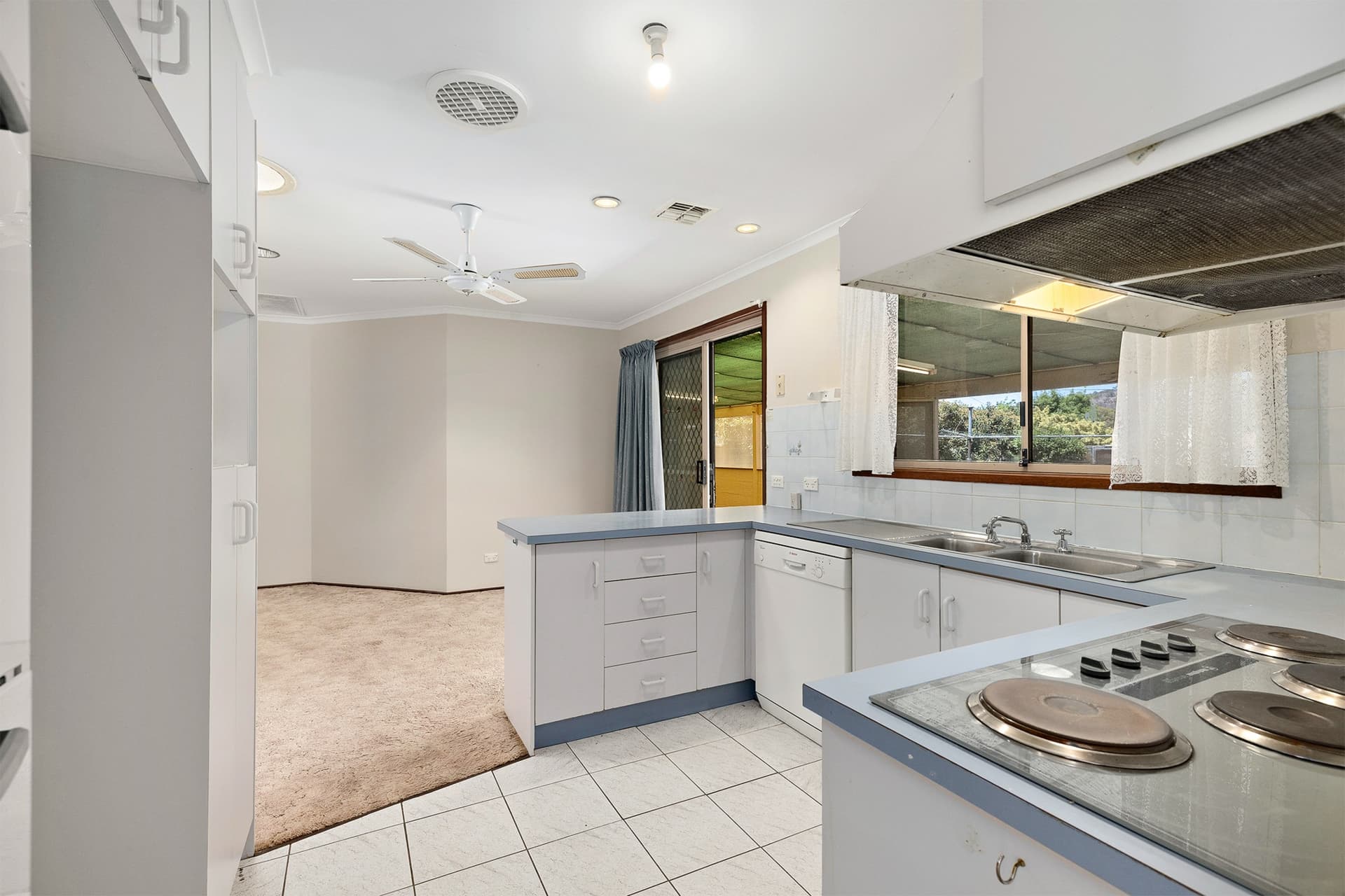 40 Scantlebury Crescent, Theodore, Theodore - Thumbnail 2