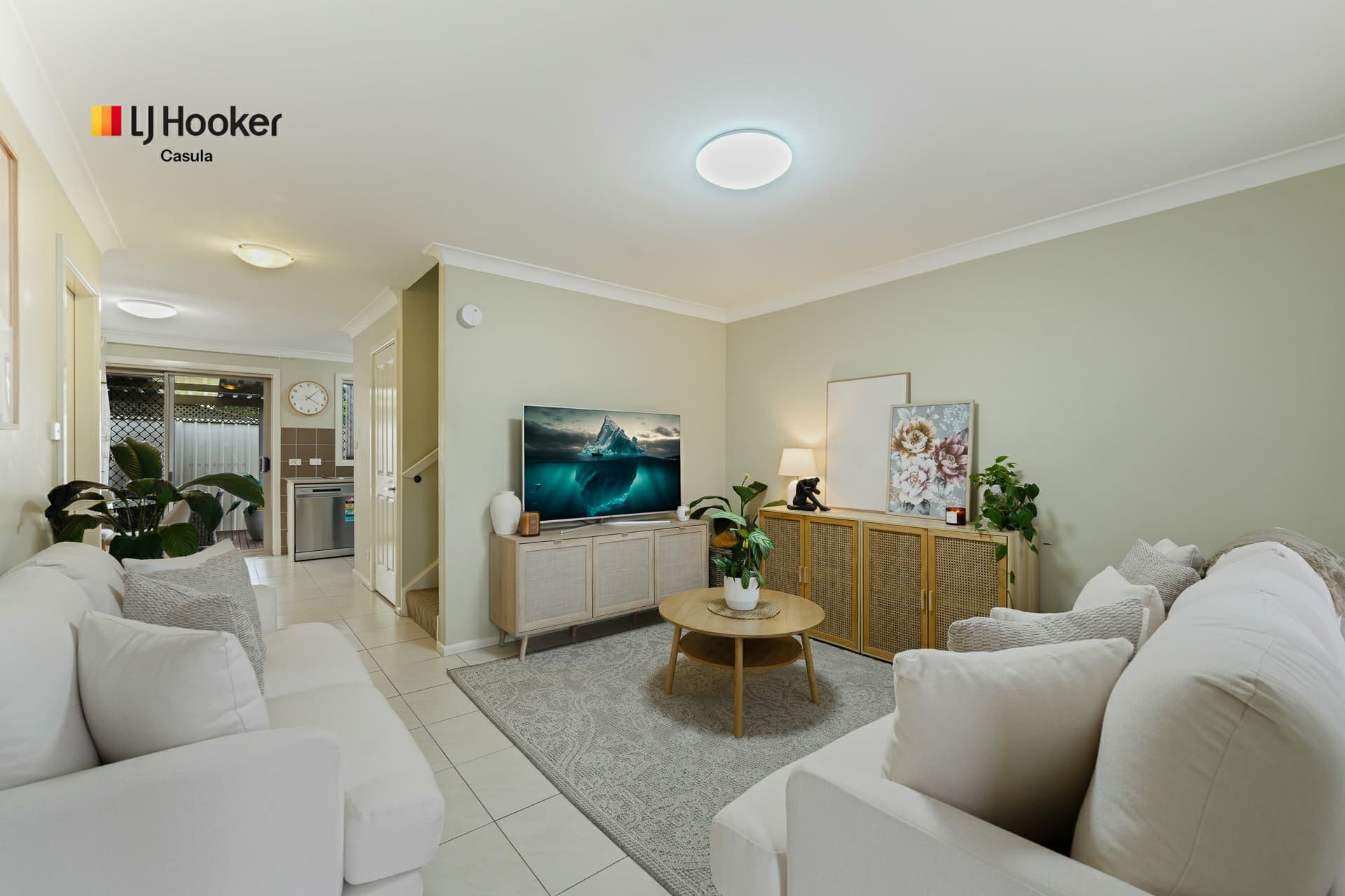 4/13-15 Carnation Avenue, Casula, Casula - Thumbnail 2