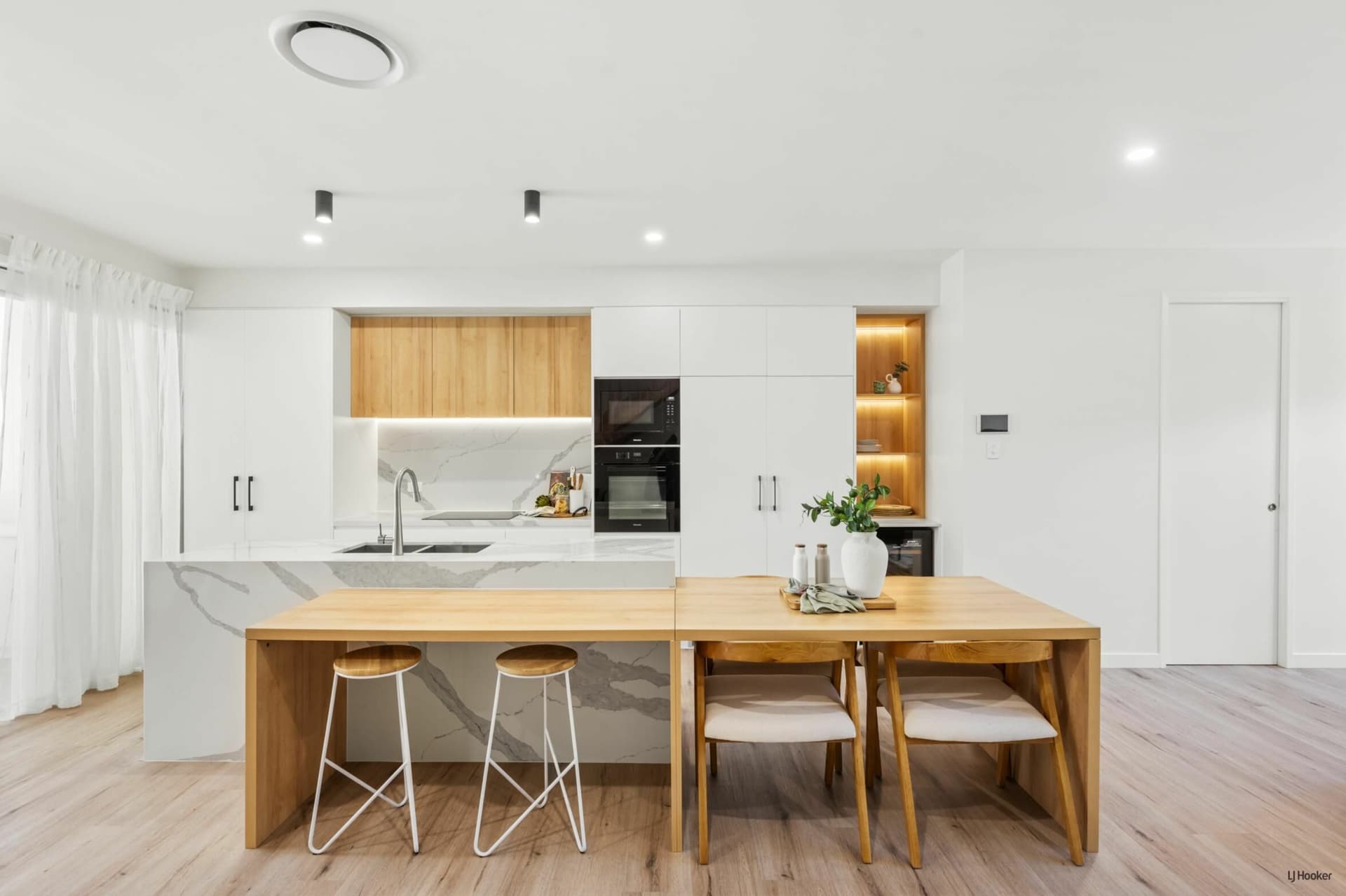3/8 Miles Street, Coolangatta, Coolangatta - Thumbnail 3