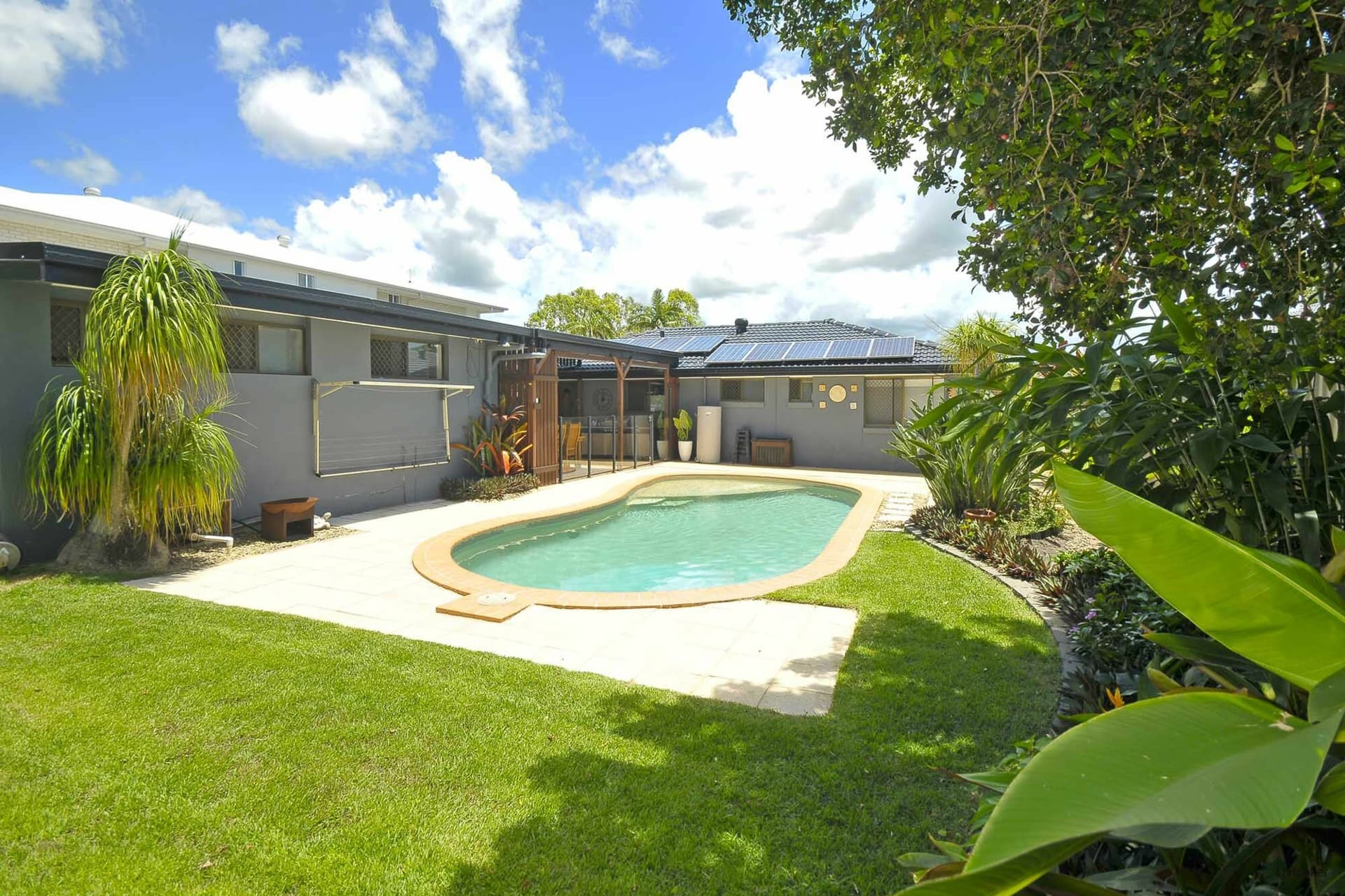 32 Seabrook Street, Elanora, Elanora - Thumbnail 3