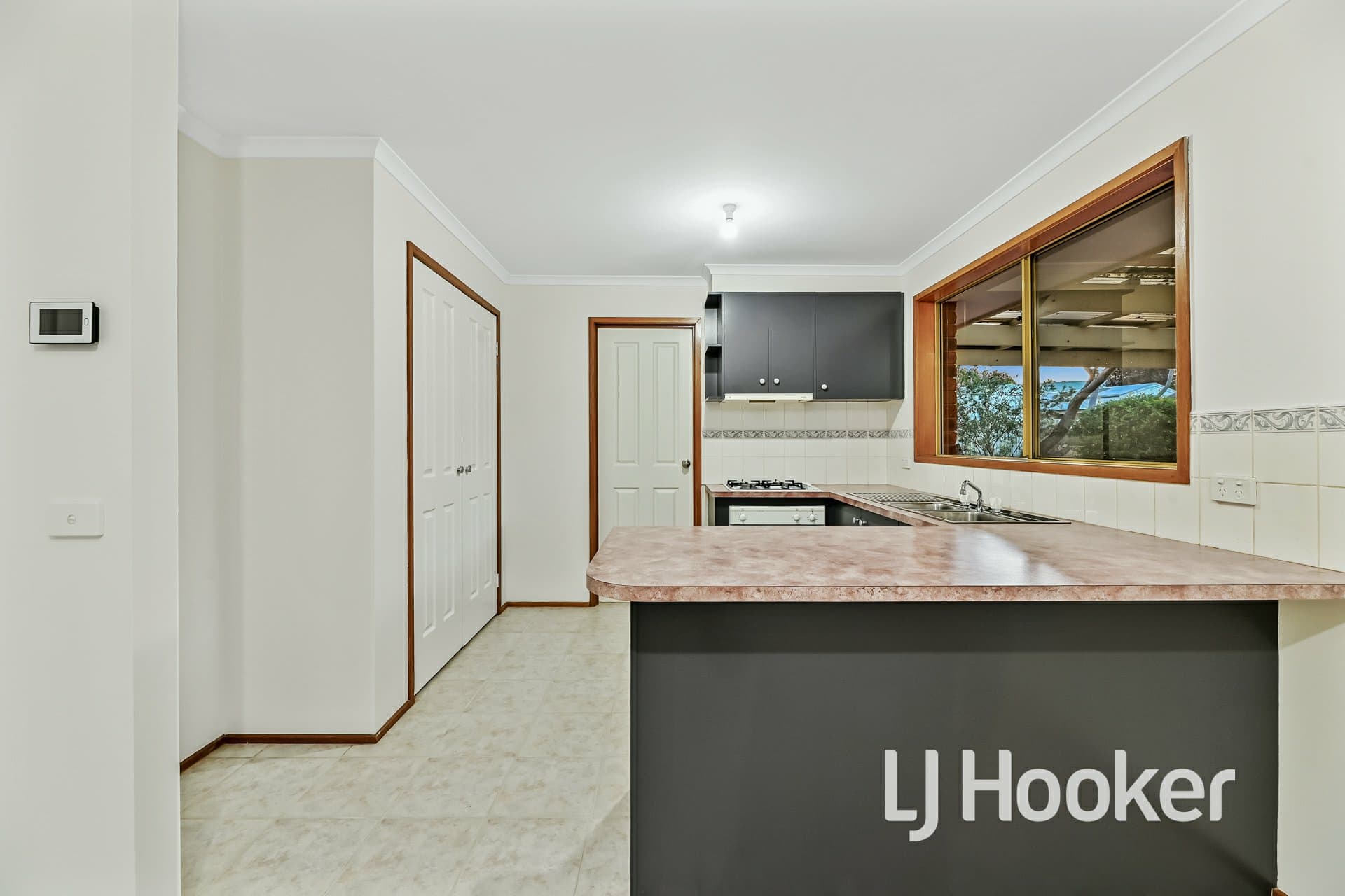 3 Rundell Way, Pakenham, Pakenham - Thumbnail 3