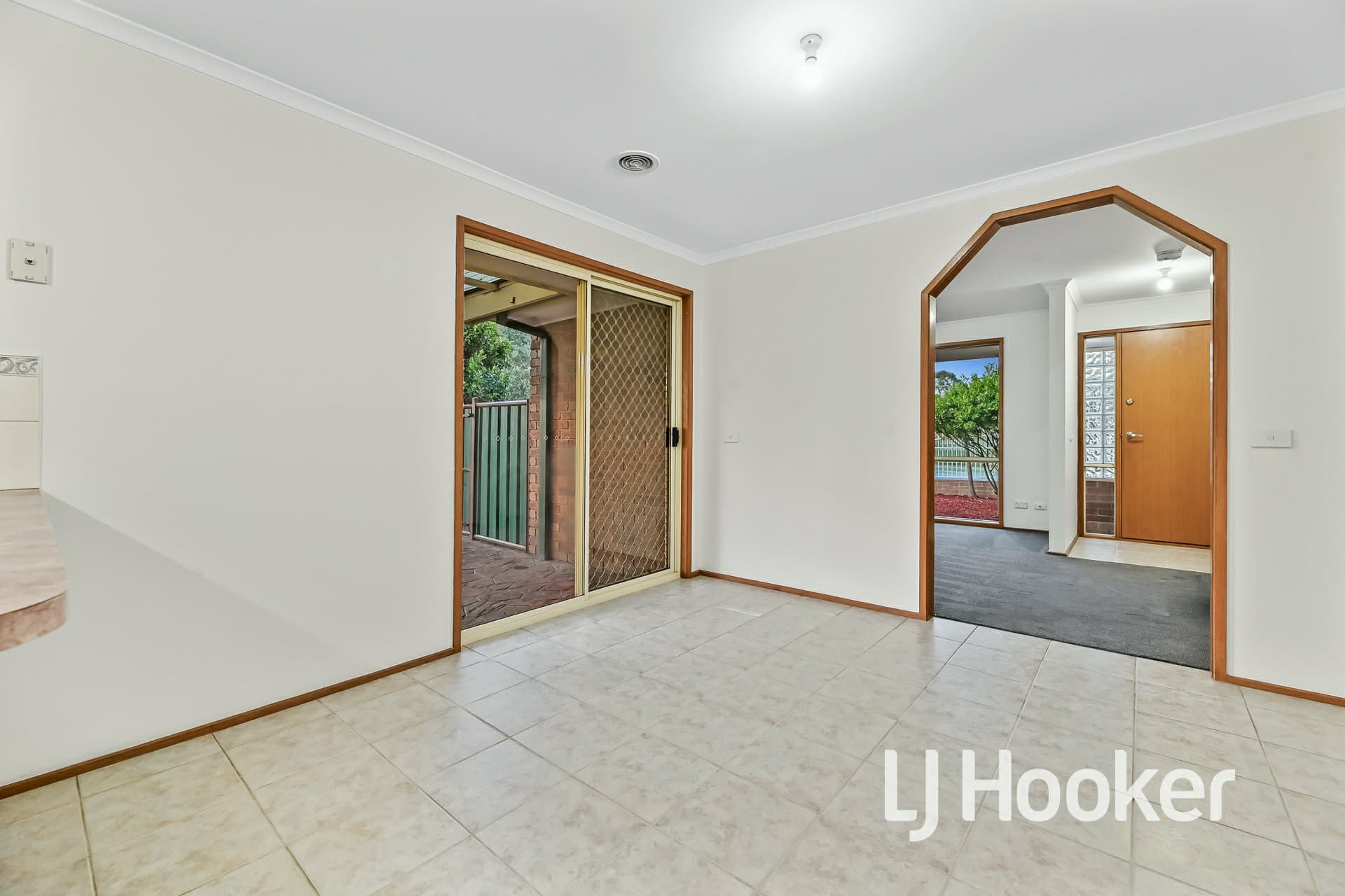3 Rundell Way, Pakenham, Pakenham - Thumbnail 5