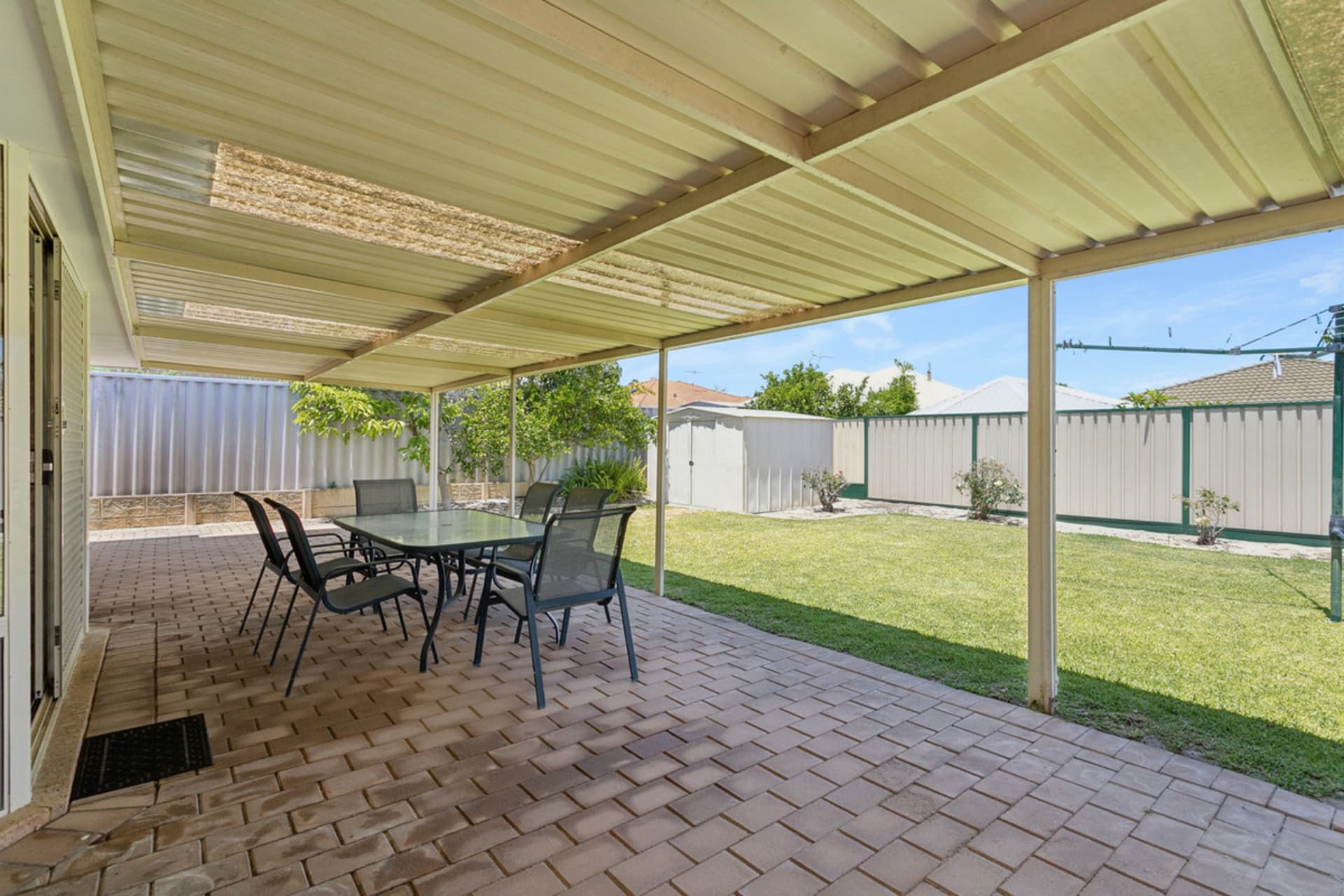 43 Combewood Loop, Carramar, Carramar - Thumbnail 2