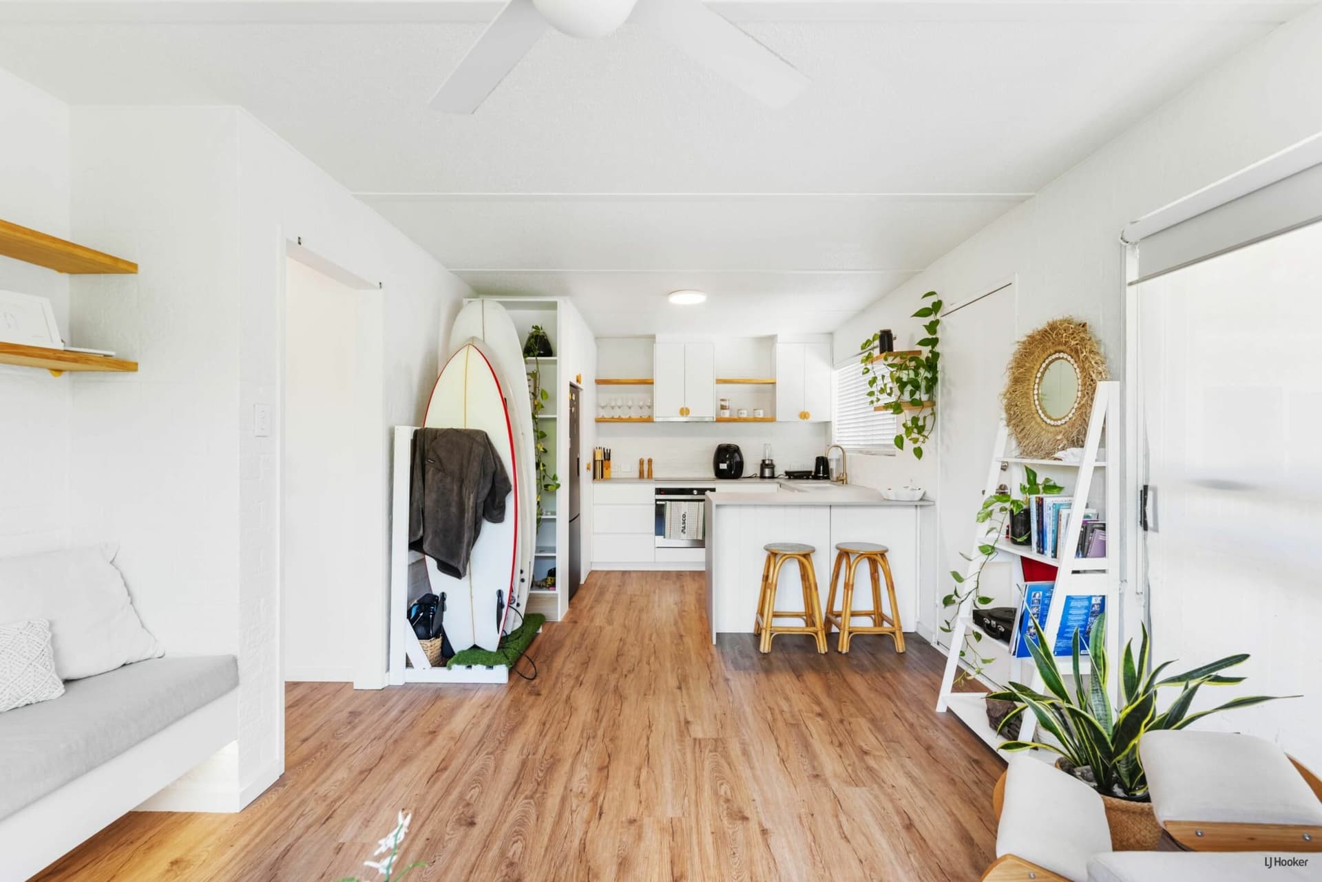 8/34 Coolangatta Road, Coolangatta, Coolangatta - Thumbnail 4