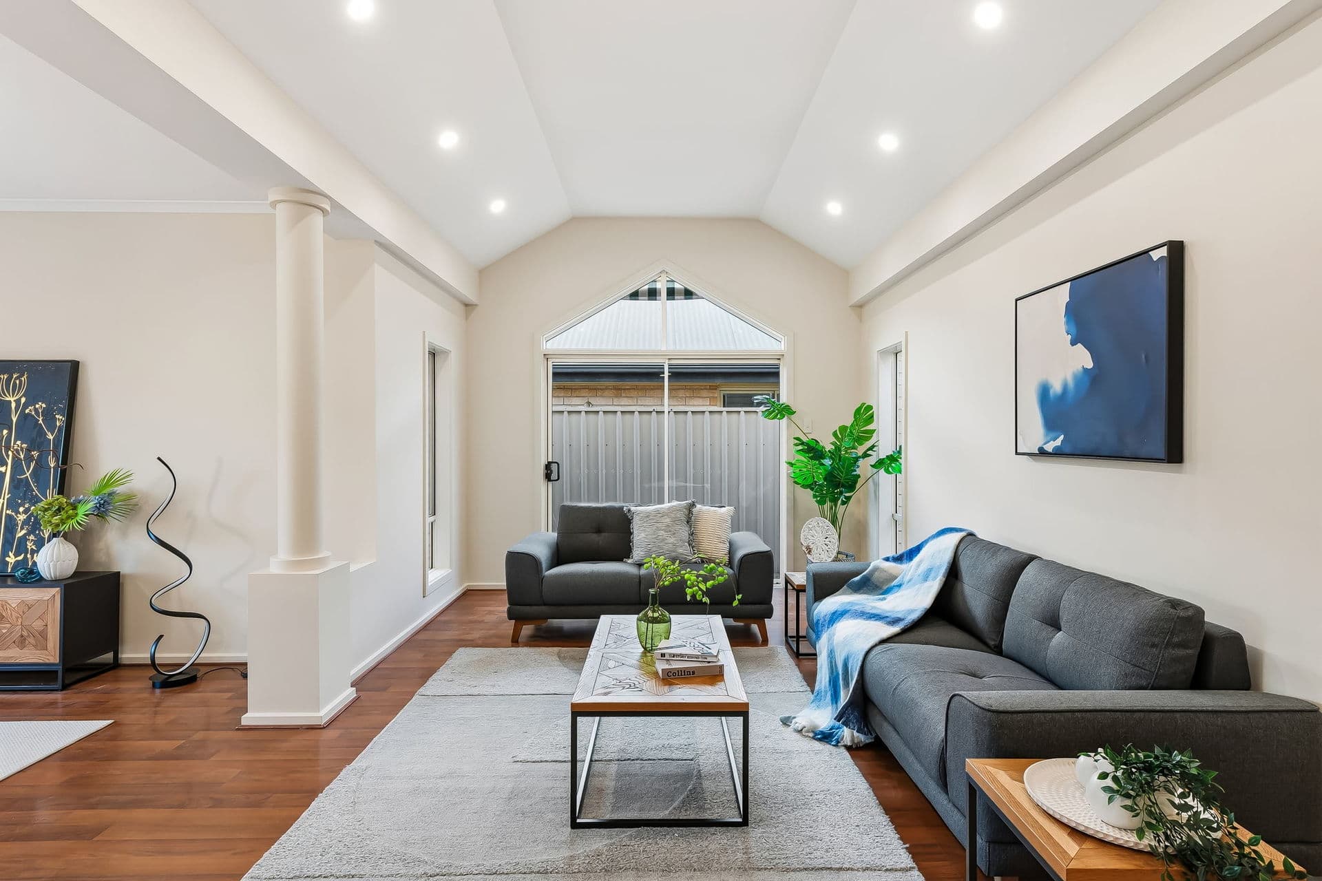 105 Heysen Avenue, Hope Valley - Thumbnail 3