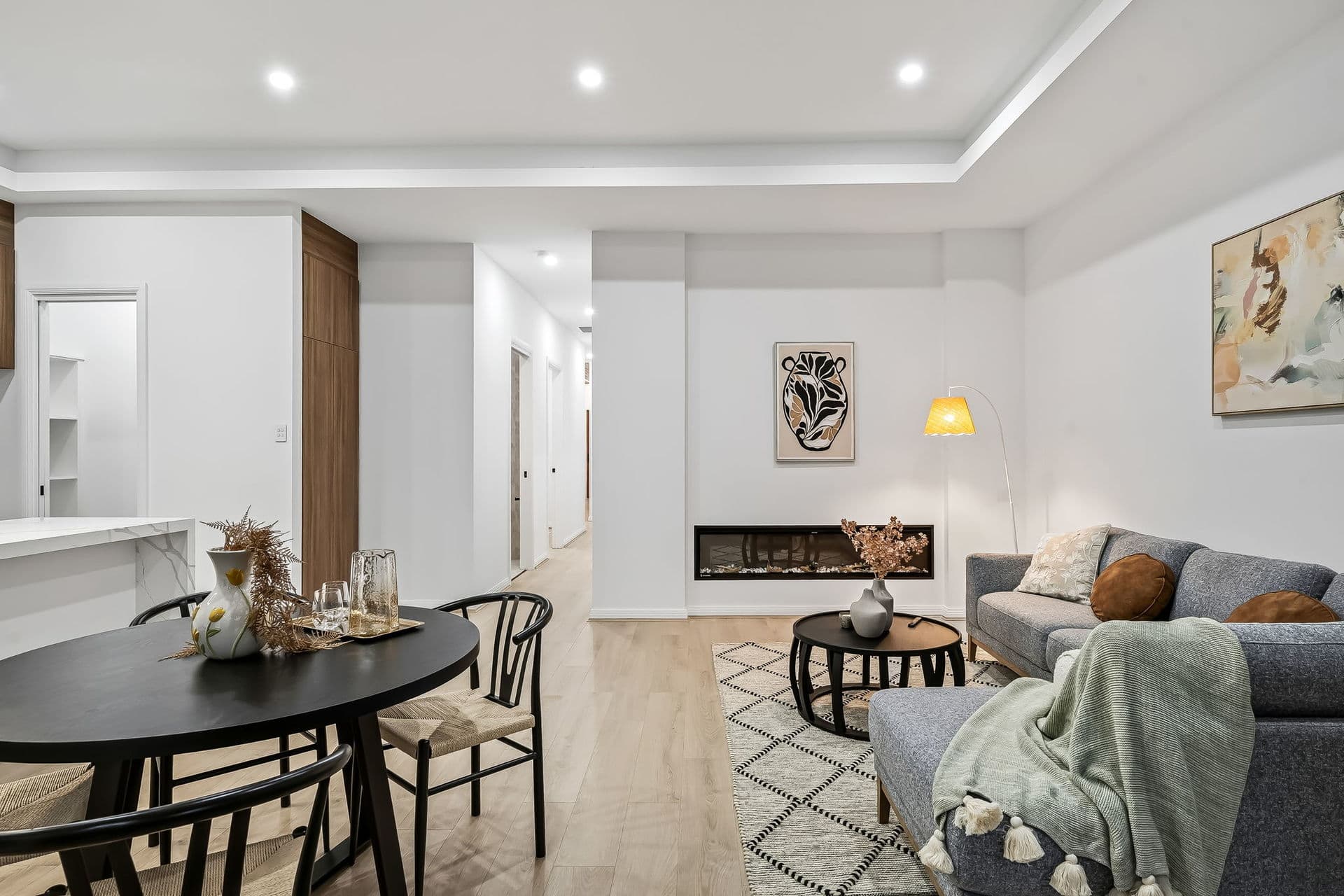 10 Burton Avenue, Windsor Gardens - Thumbnail 8