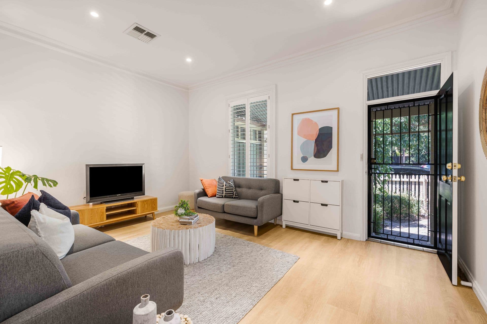 33A-35 William Street, Norwood - Thumbnail 3