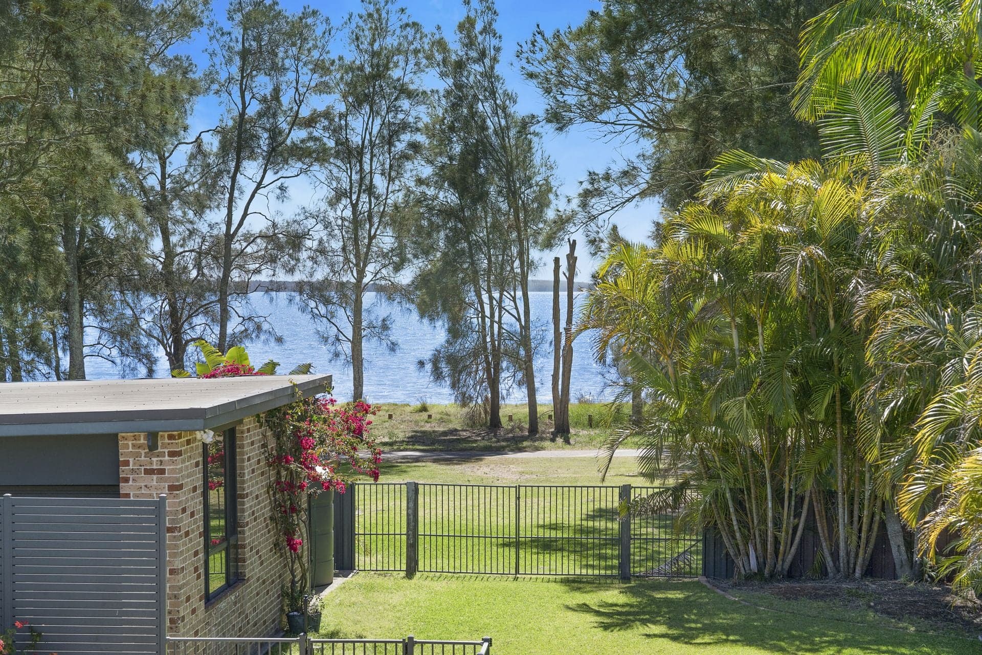 171 Lakedge Avenue, Berkeley Vale, Berkeley Vale - Image 1