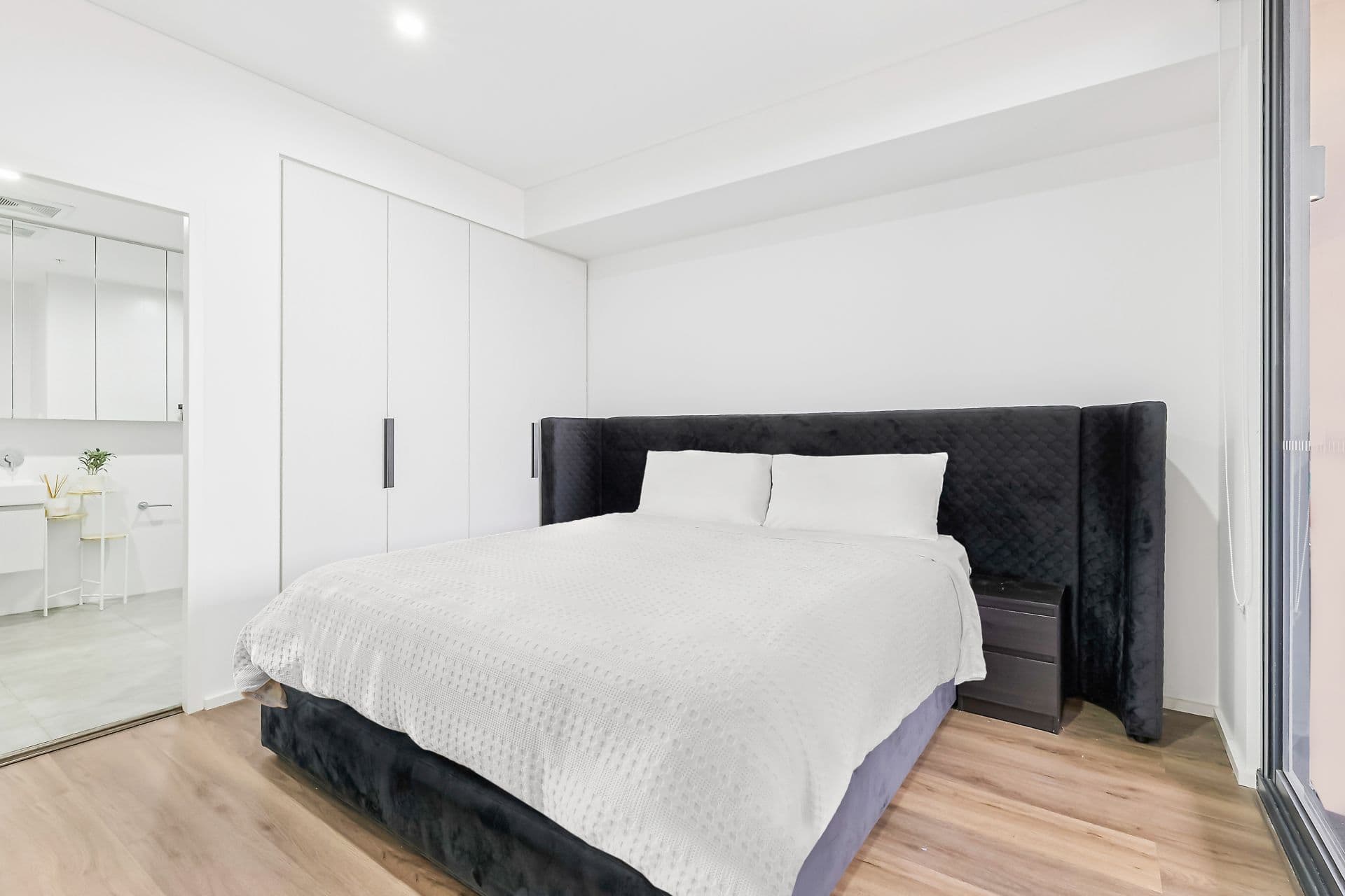 702/32 Shepherd Street, Liverpool NSW, Liverpool - Thumbnail 4