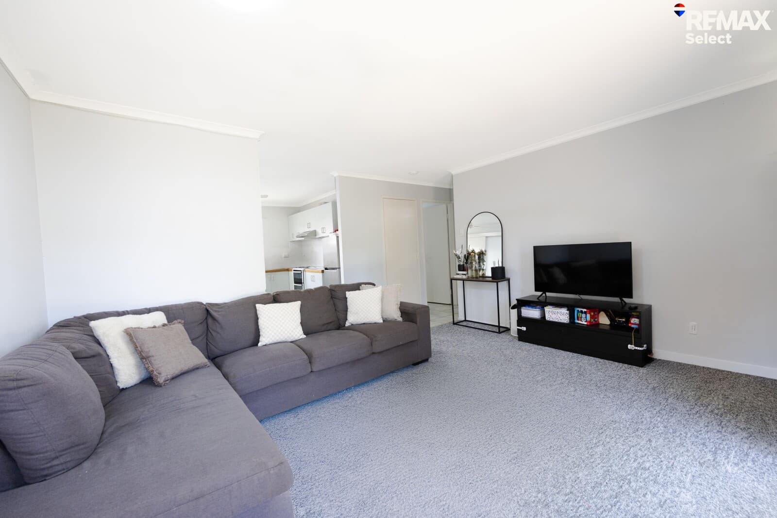 2/279 Bridge Road West Mackay QLD 4740, West Mackay - Thumbnail 2