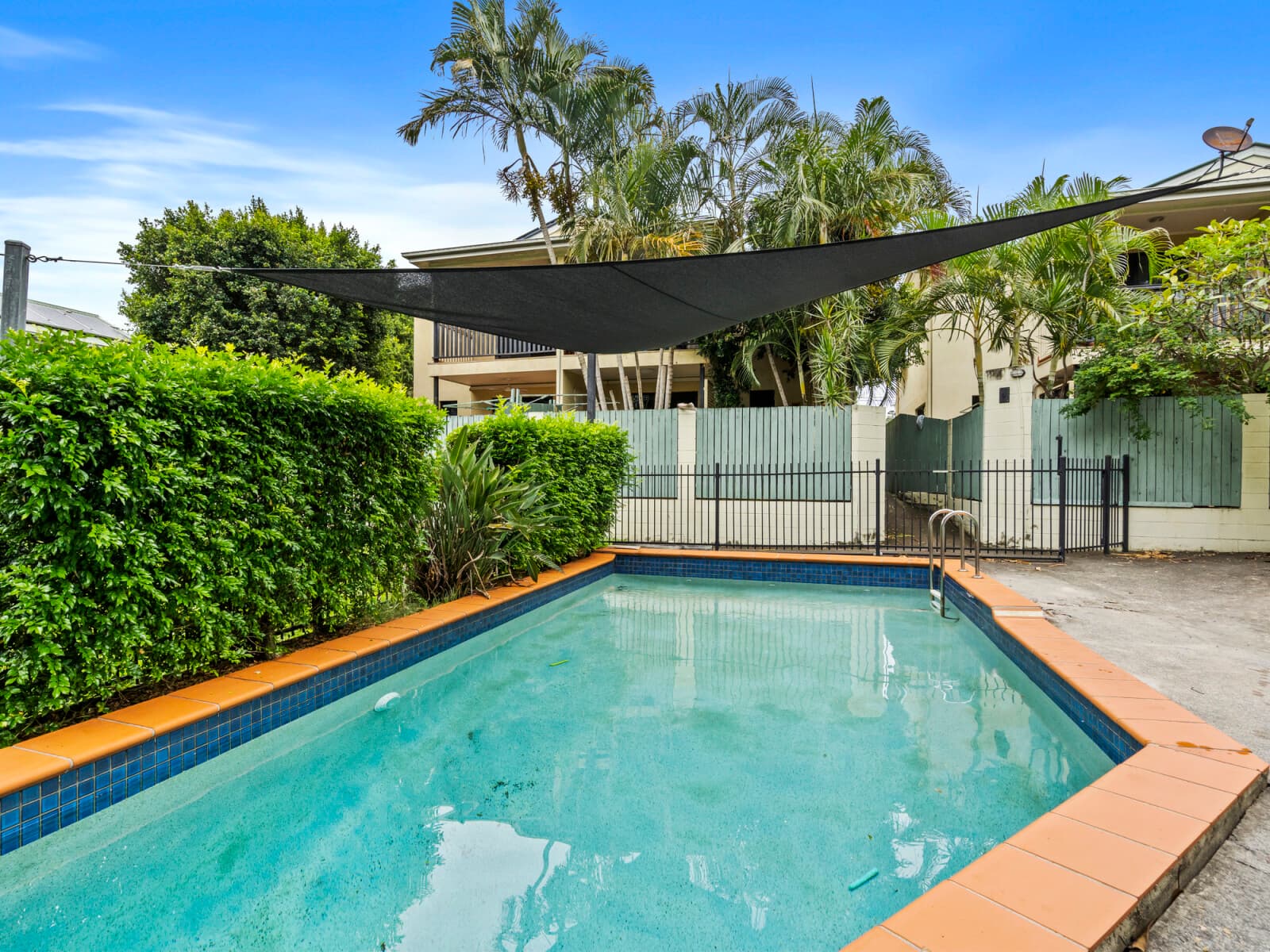 8/108 Richmond Road Morningside QLD 4170, Morningside - Thumbnail 2