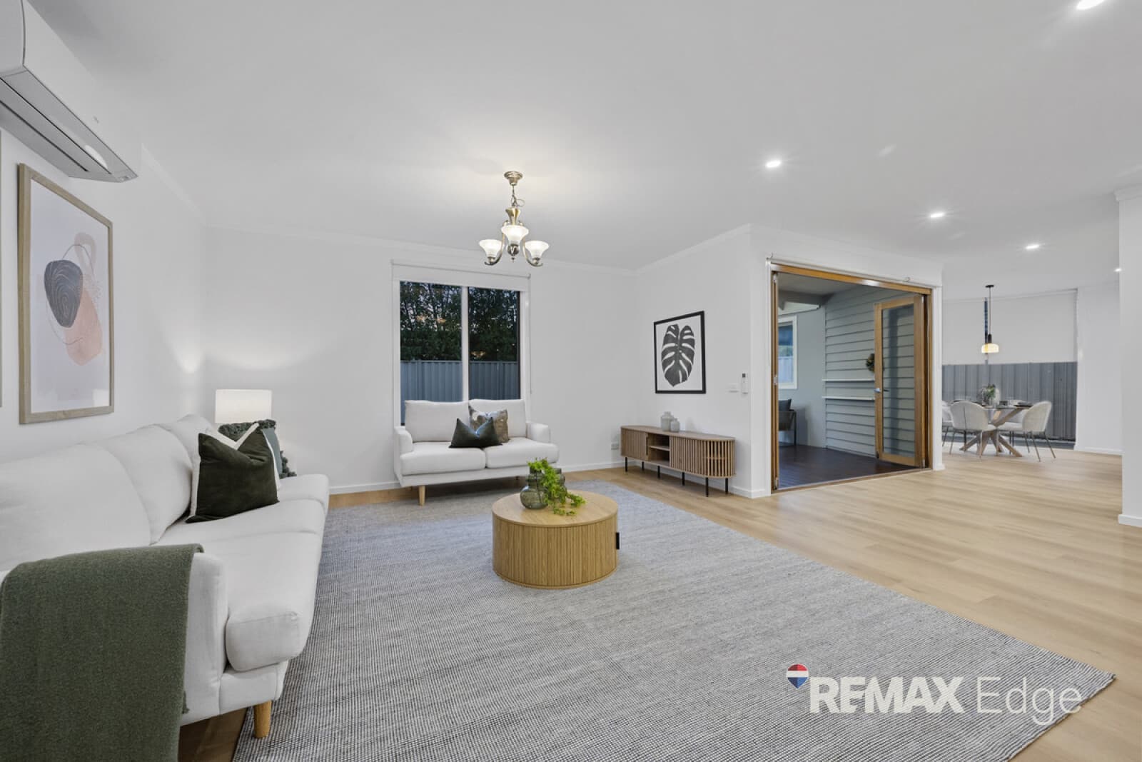 6 Holcolme Street Caroline Springs VIC 3023, Caroline Springs - Thumbnail 4