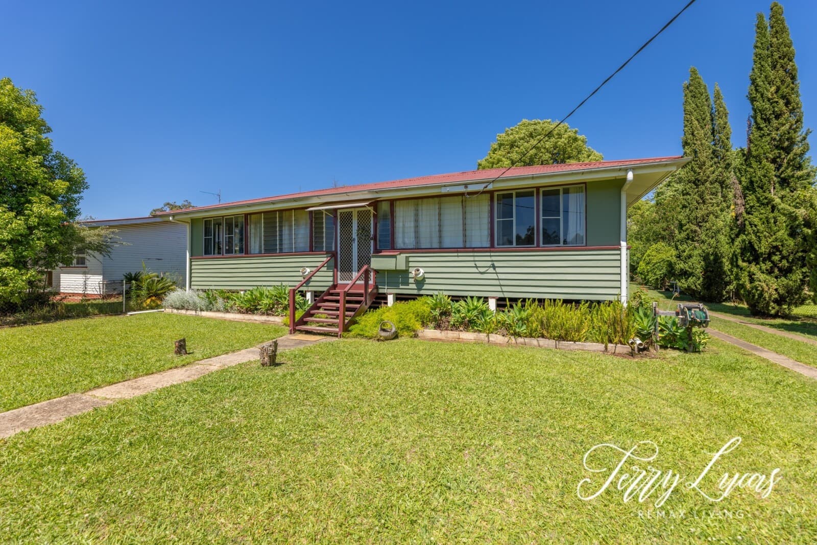53 Hart Street Blackbutt QLD 4314, Blackbutt - Thumbnail 2