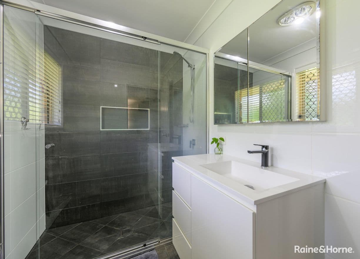 5 Bottletree Terrace, Mount Larcom, QLD 4695, Mount Larcom - Thumbnail 6