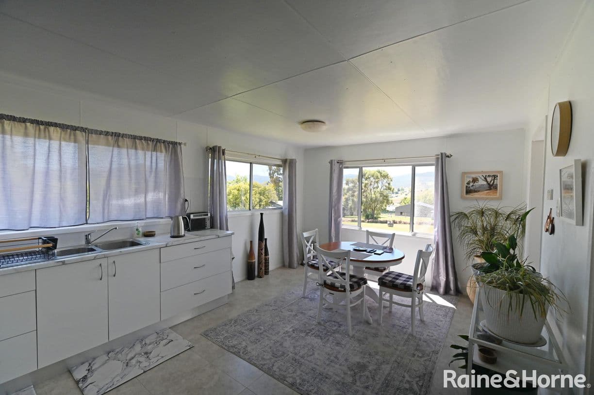 27 Pine Street, Killarney, QLD 4373, Killarney - Thumbnail 5
