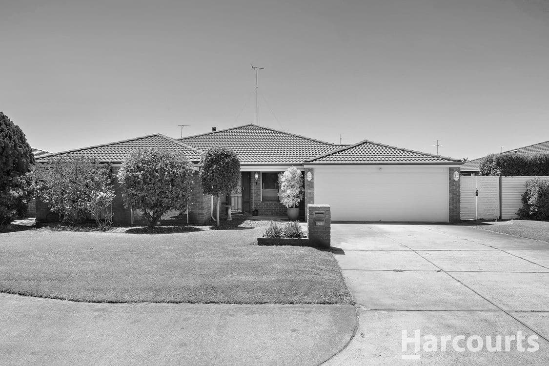 63 Templetonia Promenade, HALLS HEAD, WA 6210, Halls Head - Image 1