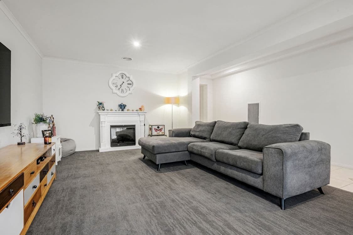 43 Kuranda Street, LANGWARRIN, VIC 3910, Langwarrin - Thumbnail 2