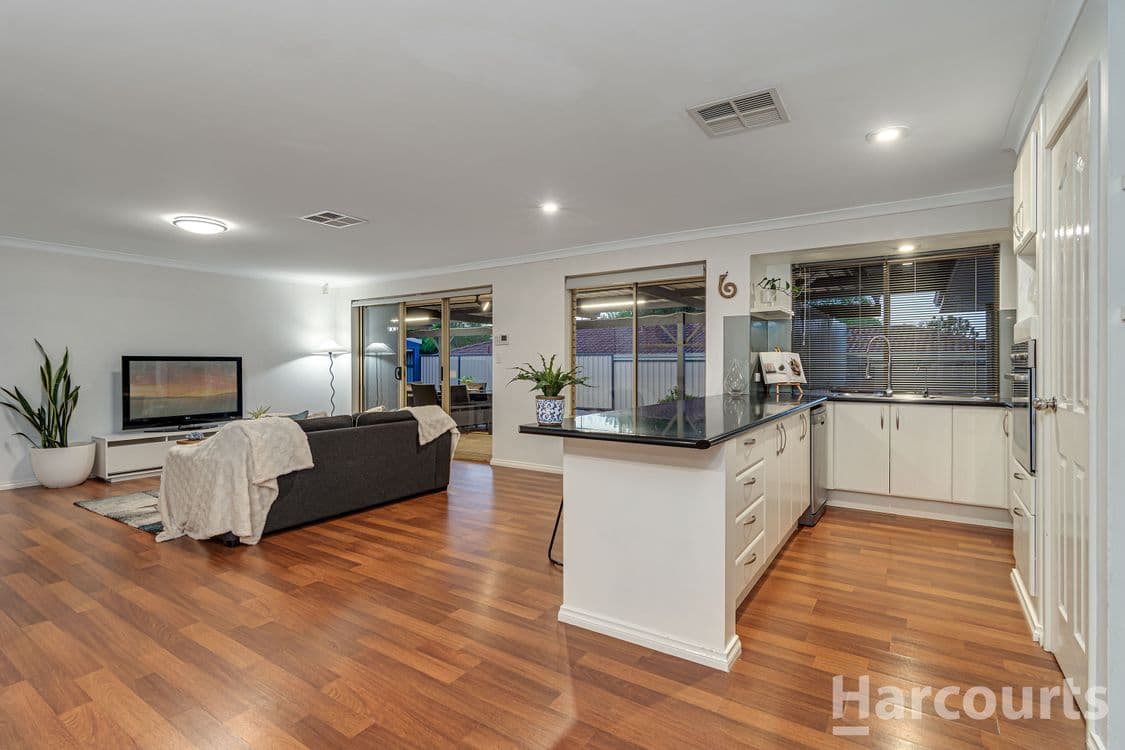 32 Nanika Crescent, JOONDALUP, WA 6027, Joondalup - Thumbnail 5