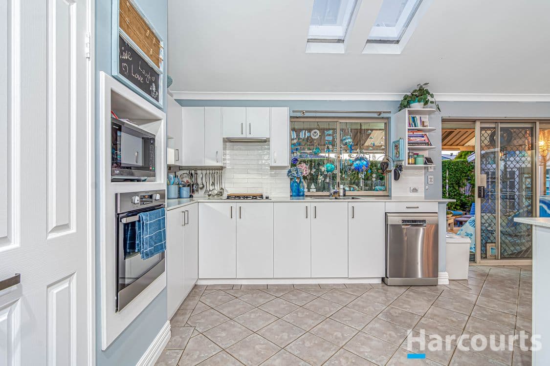 19 Paragon Rise, CURRAMBINE, WA 6028, Currambine - Thumbnail 2