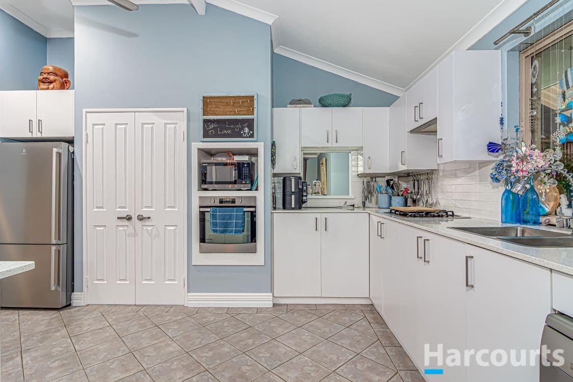 19 Paragon Rise, CURRAMBINE, WA 6028, Currambine - Thumbnail 3
