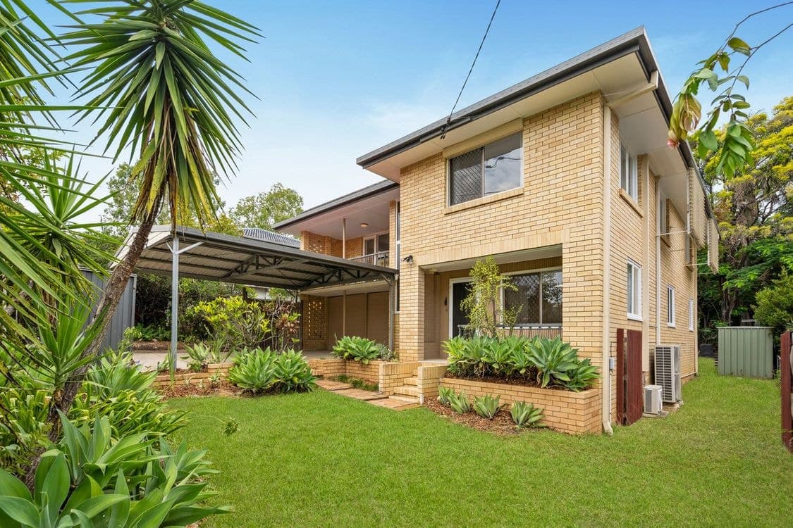4 Flockton Street, Stafford Heights, QLD 4053, Stafford Heights - Thumbnail 4