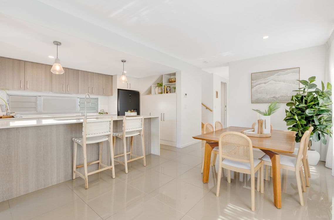2/30 Coolangatta Road, Coolangatta, QLD 4225, Coolangatta - Thumbnail 8