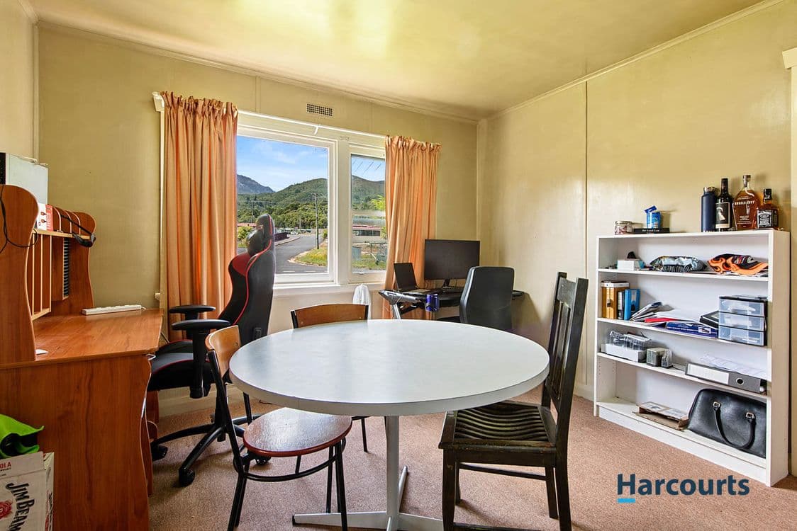 5 Elliott Street, QUEENSTOWN, TAS 7467, Queenstown - Thumbnail 3
