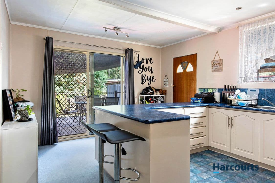 34 Wilsdon Street, QUEENSTOWN, TAS 7467, Queenstown - Thumbnail 3