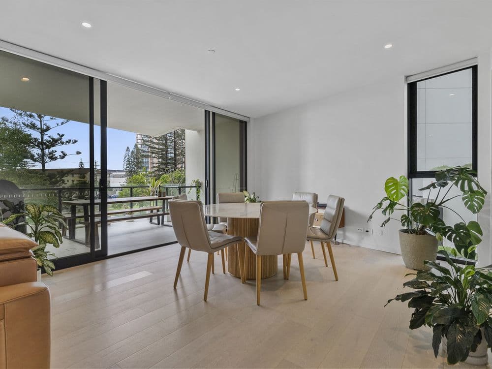 2204/1328 Gold Coast Highway, Palm Beach, QLD 4221, Palm Beach - Thumbnail 3