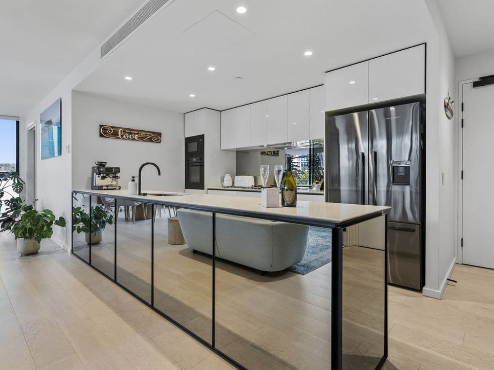 2204/1328 Gold Coast Highway, Palm Beach, QLD 4221, Palm Beach - Thumbnail 4
