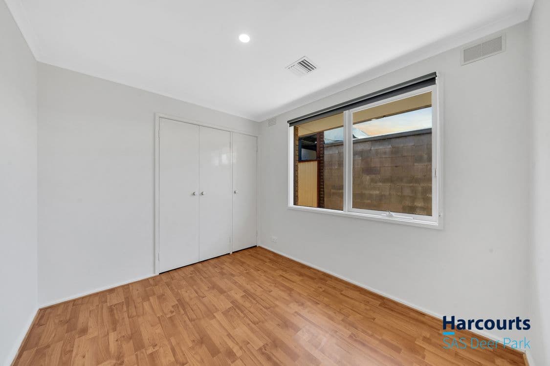 111 Denton Avenue, ST ALBANS, VIC 3021, St Albans - Thumbnail 5
