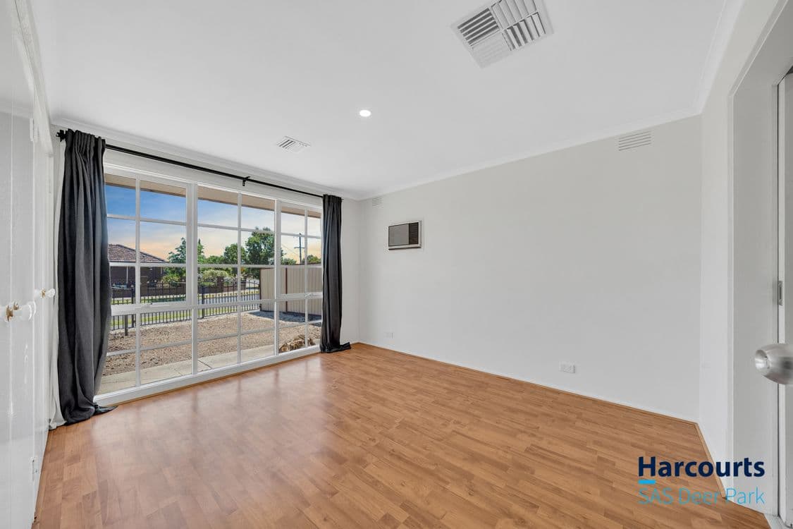 111 Denton Avenue, ST ALBANS, VIC 3021, St Albans - Thumbnail 6