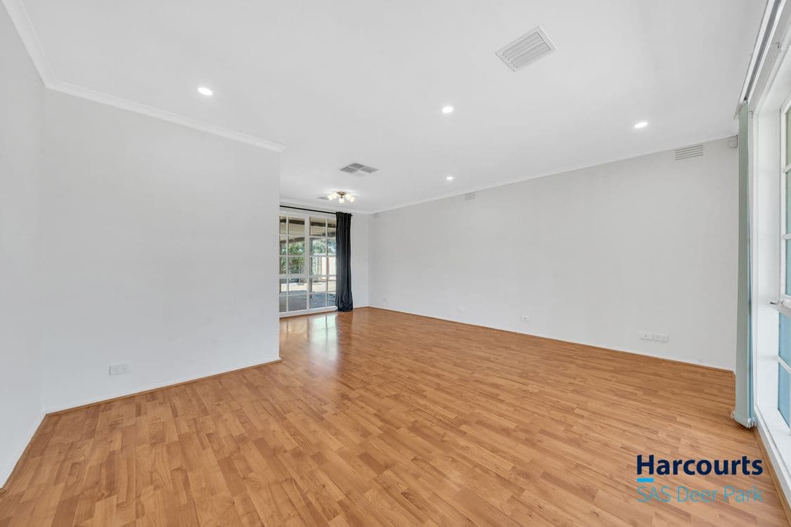 111 Denton Avenue, ST ALBANS, VIC 3021, St Albans - Thumbnail 8