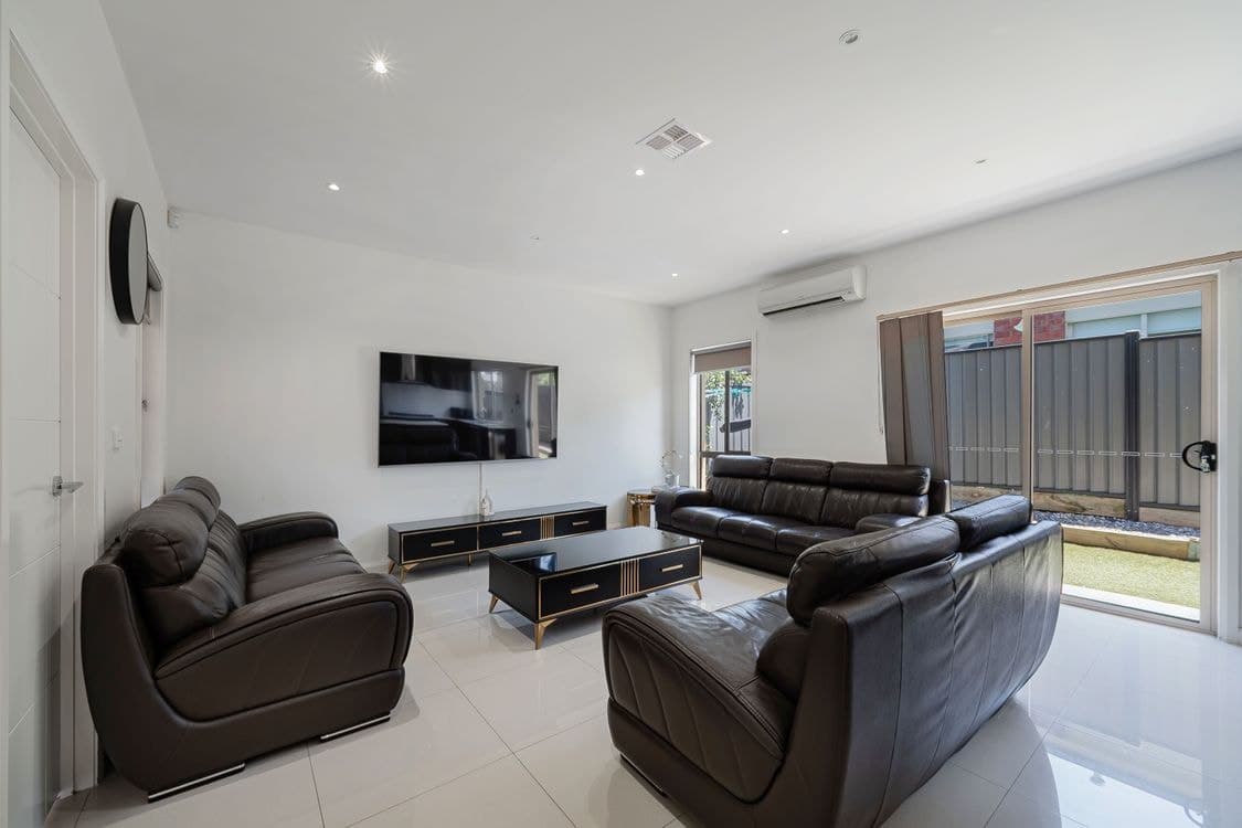 14 Lion Chase, CRAIGIEBURN, VIC 3064, Craigieburn - Thumbnail 5