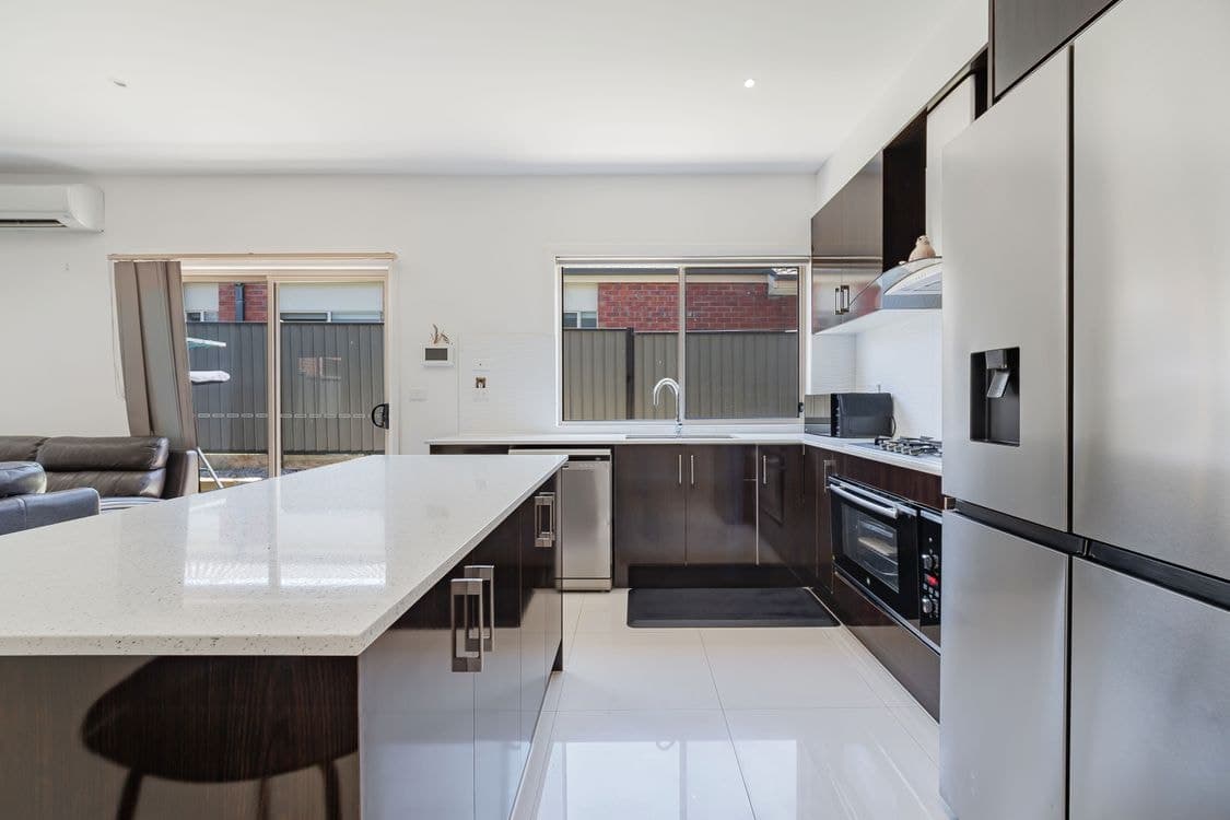 14 Lion Chase, CRAIGIEBURN, VIC 3064, Craigieburn - Thumbnail 7
