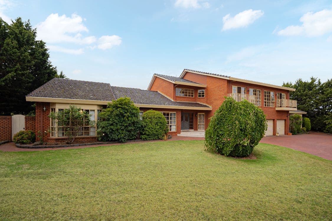 24 Elphinstone Boulevard, GREENVALE, VIC 3059, Greenvale - Thumbnail 2