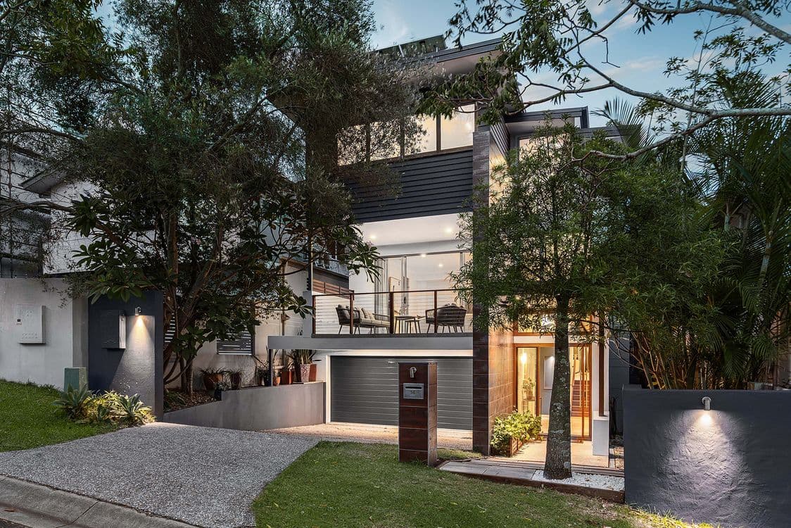14 Brydon Street, HIGHGATE HILL, QLD 4101, Highgate Hill - Image 1