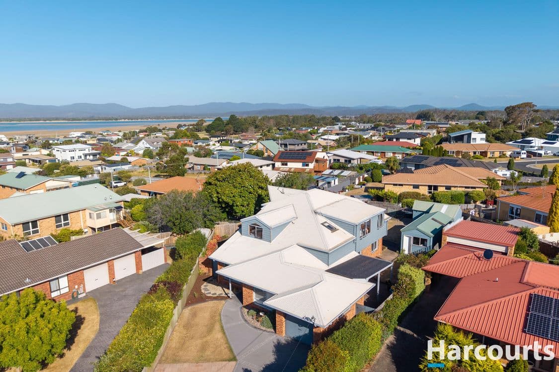 53 Quinlan Crescent, SHEARWATER, TAS 7307, Shearwater - Thumbnail 2