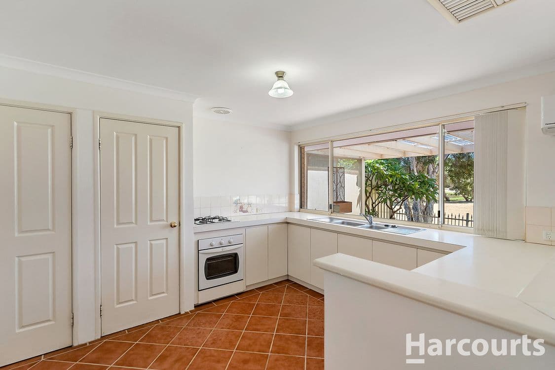 1/10 Waterston Place, ERSKINE, WA 6210, Erskine - Thumbnail 4