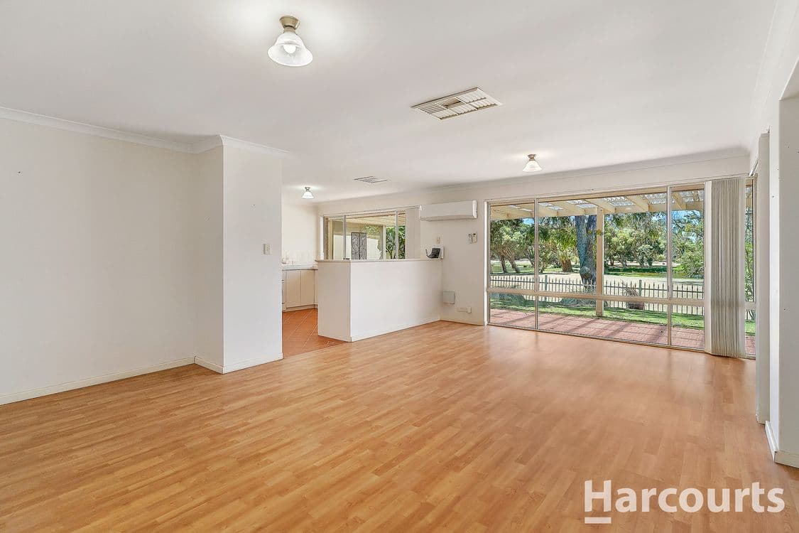 1/10 Waterston Place, ERSKINE, WA 6210, Erskine - Thumbnail 6