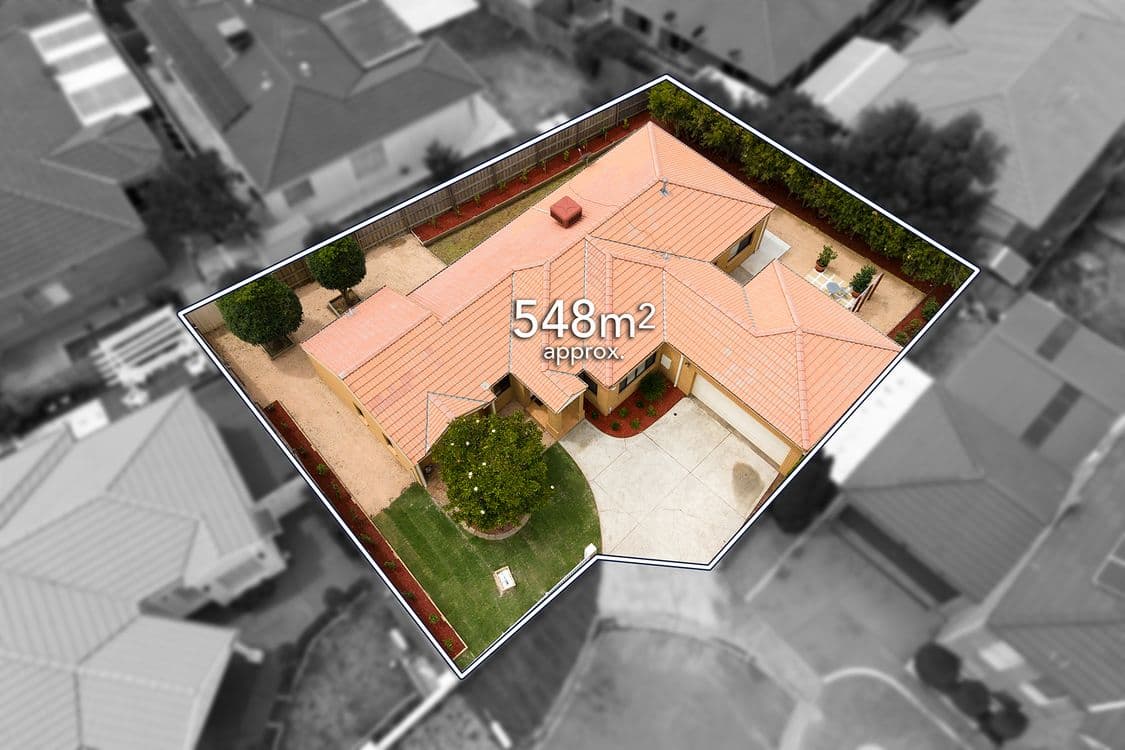 6 Avonlea Court, ROXBURGH PARK, VIC 3064, Roxburgh Park - Thumbnail 2