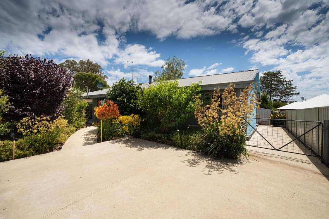 3 Somerville Street, MANJIMUP, WA 6258, Manjimup - Thumbnail 2