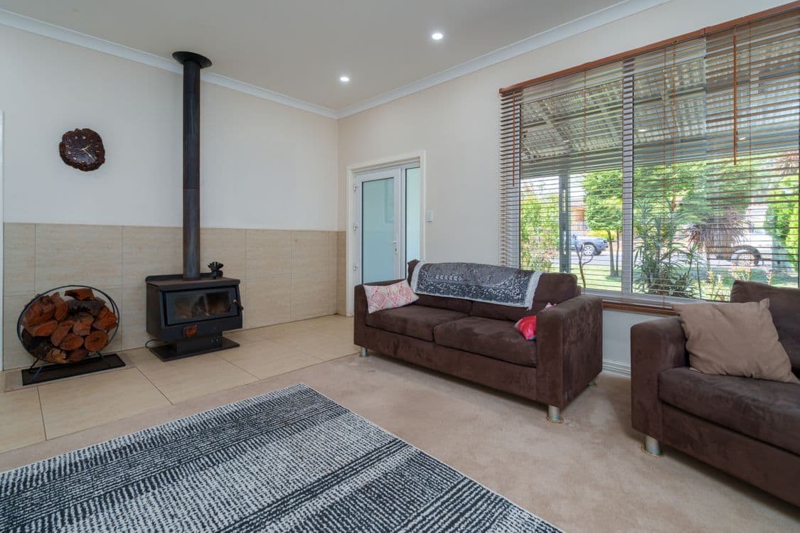 3 Somerville Street, MANJIMUP, WA 6258, Manjimup - Thumbnail 5